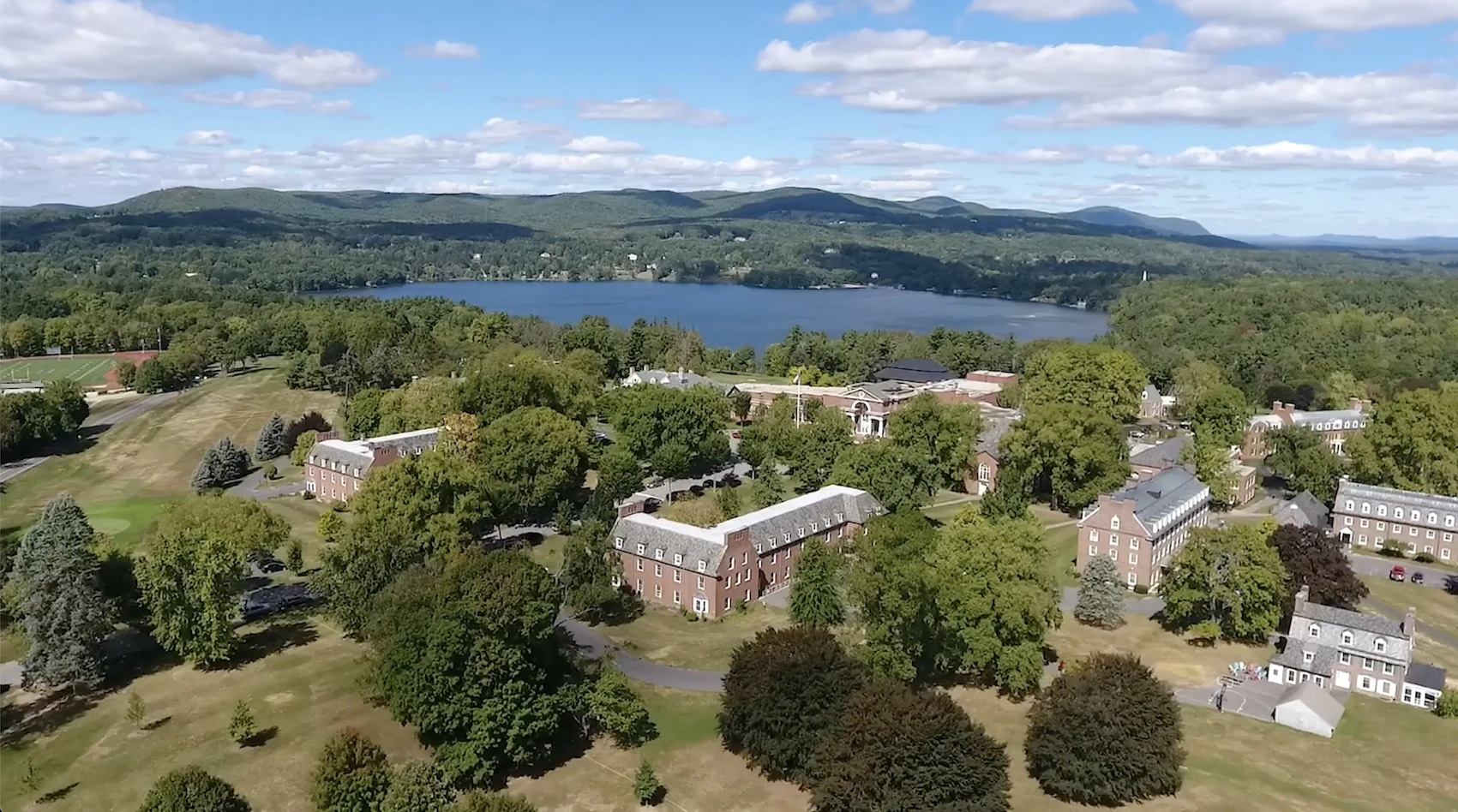 霍奇基斯中学 The Hotchkiss School